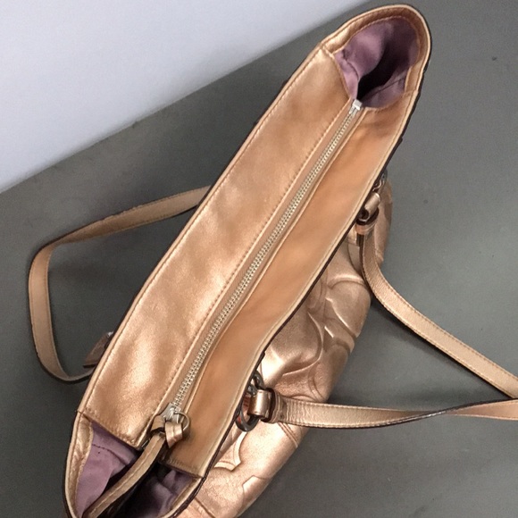 Coach Embossed Gold Purse - Picture 3 of 16